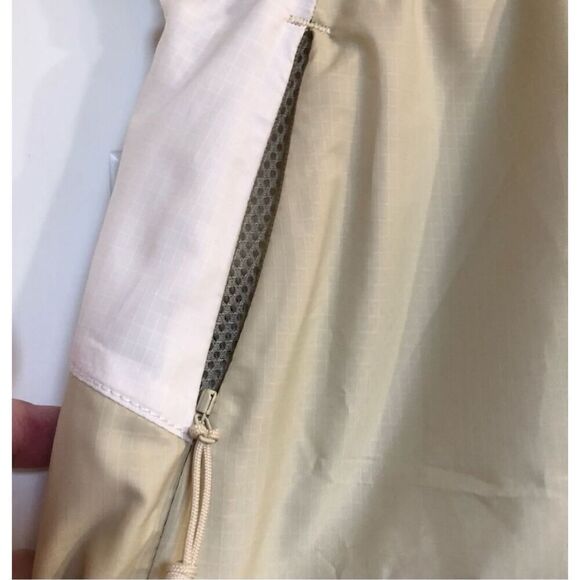 THE NORTH FACE - NWT - L Sz S - Woman’s X Shorts. WindWall Tech/Water Repellant - Picture 6 of 16